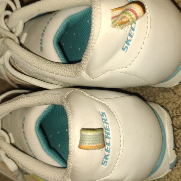 Ladies Sketchers Athletic Shoes - Picture 3 of 4